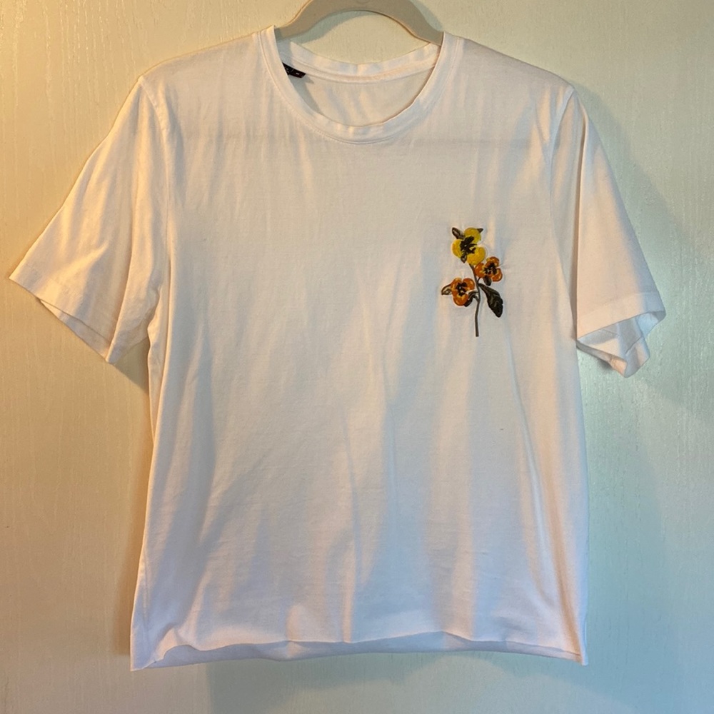 NWOT floral embroidered shirt